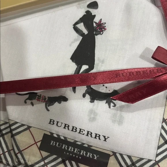 NEW 2-Pc Burberry Set: Handkerchief ❤️ - Picture 2 of 4